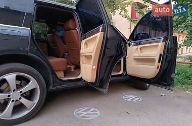 Позашляховик / Кросовер Volkswagen Touareg 2003 в 