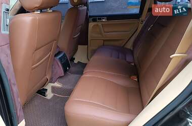 Позашляховик / Кросовер Volkswagen Touareg 2003 в 