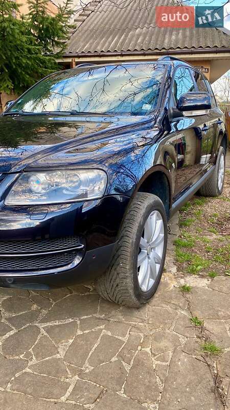Внедорожник / Кроссовер Volkswagen Touareg 2006 в Житомире