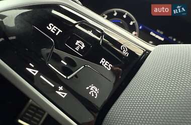 Позашляховик / Кросовер Volkswagen Touareg 2023 в 