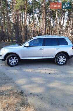 Внедорожник / Кроссовер Volkswagen Touareg 2008 в 