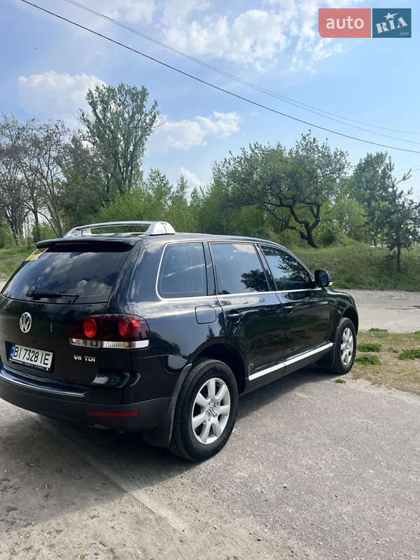 Позашляховик / Кросовер Volkswagen Touareg 2010 в Кременчуці