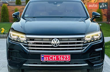 Позашляховик / Кросовер Volkswagen Touareg 2019 в 