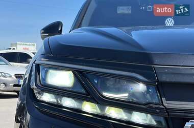 Внедорожник / Кроссовер Volkswagen Touareg 2021 в 