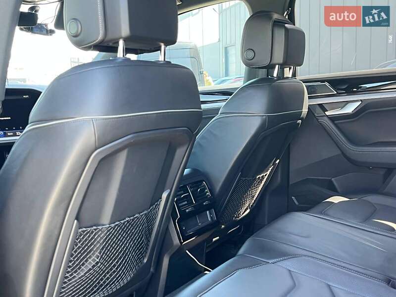 Внедорожник / Кроссовер Volkswagen Touareg 2021 в Львове фото 28 Внедорожник / Кроссовер Volkswagen Touareg 2021 в Львове