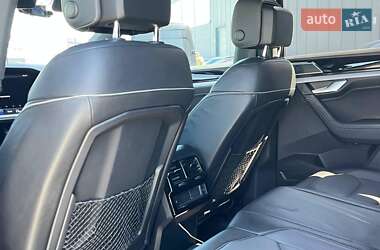 Внедорожник / Кроссовер Volkswagen Touareg 2021 в 