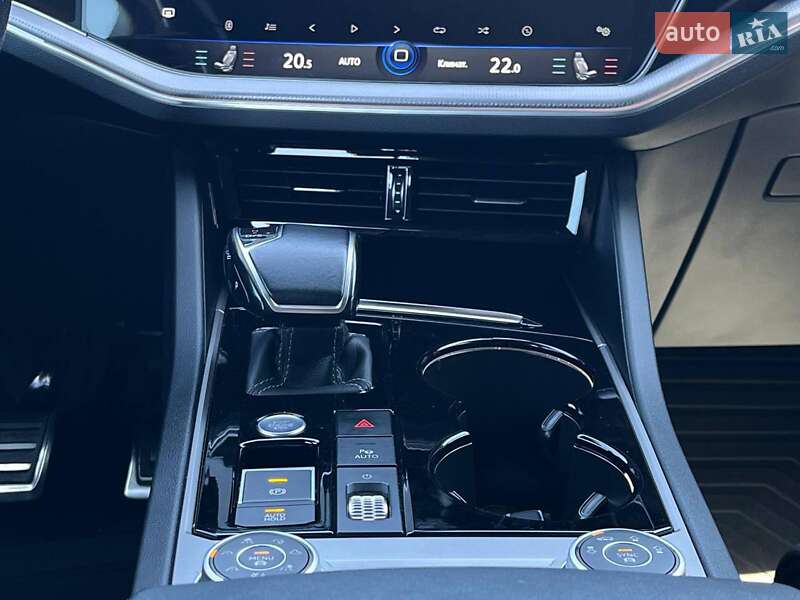 Внедорожник / Кроссовер Volkswagen Touareg 2021 в Львове фото 32 Внедорожник / Кроссовер Volkswagen Touareg 2021 в Львове