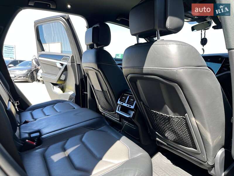 Внедорожник / Кроссовер Volkswagen Touareg 2021 в Львове фото 34 Внедорожник / Кроссовер Volkswagen Touareg 2021 в Львове