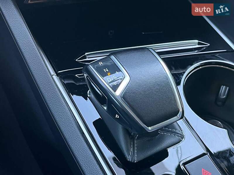 Внедорожник / Кроссовер Volkswagen Touareg 2021 в Львове фото 38 Внедорожник / Кроссовер Volkswagen Touareg 2021 в Львове