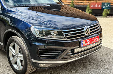 Внедорожник / Кроссовер Volkswagen Touareg 2016 в 