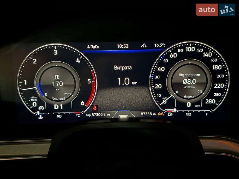 Позашляховик / Кросовер Volkswagen Touareg 2018 в Києві