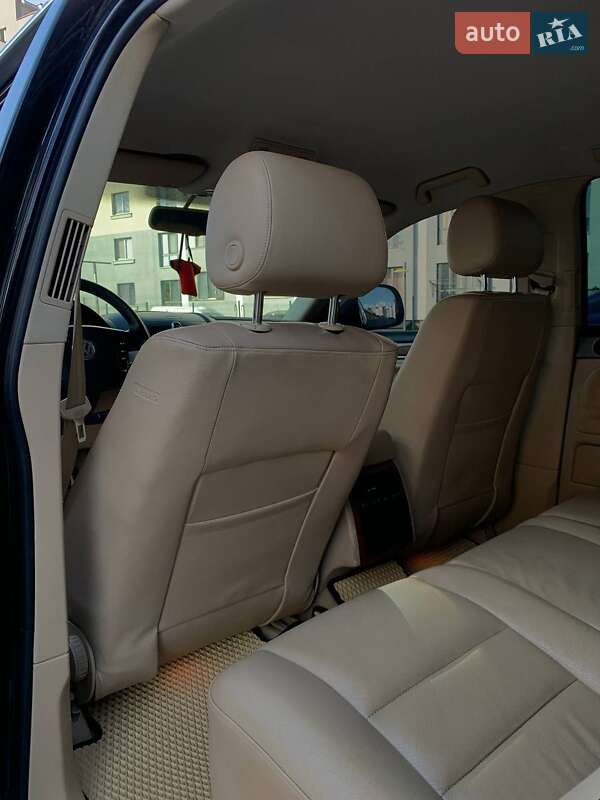 Внедорожник / Кроссовер Volkswagen Touareg 2007 в Ивано-Франковске