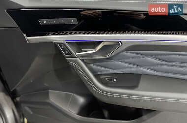 Внедорожник / Кроссовер Volkswagen Touareg 2023 в 