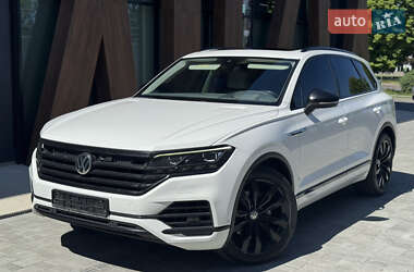 Внедорожник / Кроссовер Volkswagen Touareg 2019 в Луцке