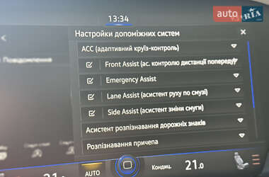 Позашляховик / Кросовер Volkswagen Touareg 2019 в 