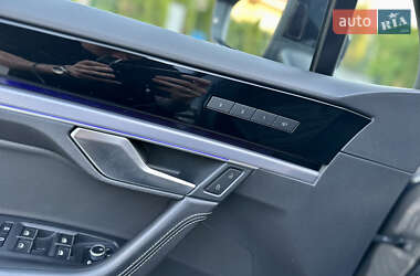 Позашляховик / Кросовер Volkswagen Touareg 2020 в 