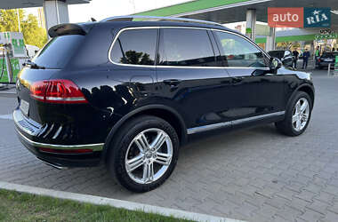 Внедорожник / Кроссовер Volkswagen Touareg 2016 в 