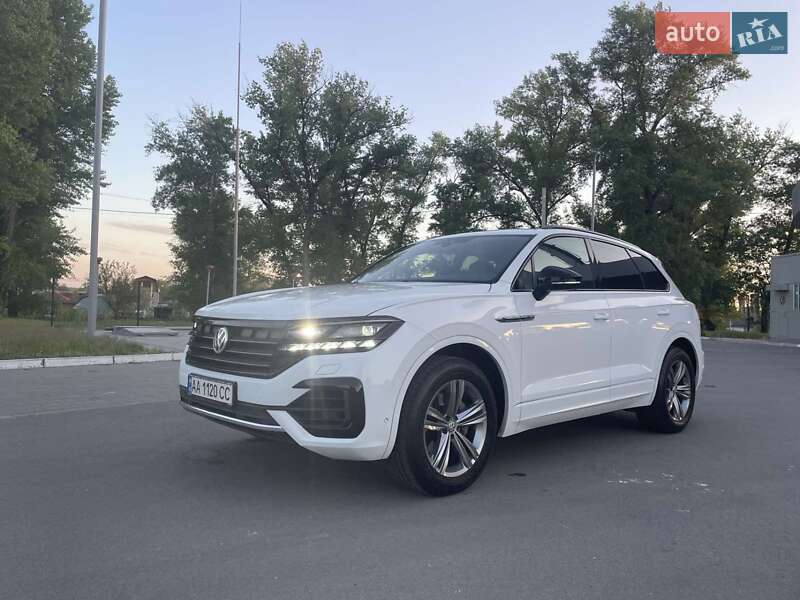 Позашляховик / Кросовер Volkswagen Touareg 2018 в Кременчуці