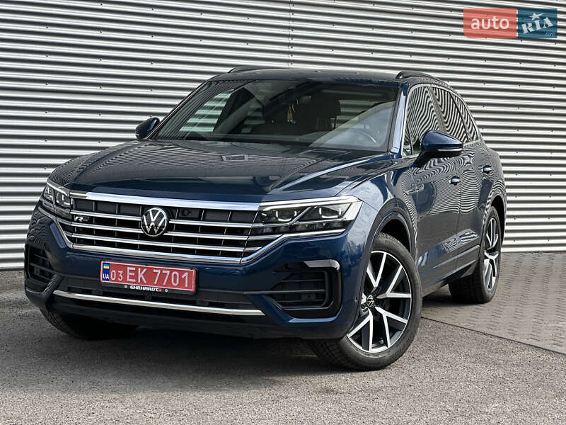 Позашляховик / Кросовер Volkswagen Touareg 2021 в Рівному