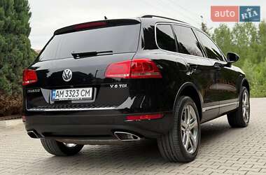 Позашляховик / Кросовер Volkswagen Touareg 2010 в 
