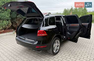 Позашляховик / Кросовер Volkswagen Touareg 2010 в 