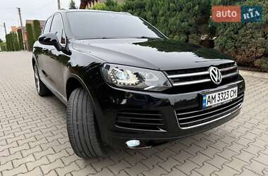 Позашляховик / Кросовер Volkswagen Touareg 2010 в 