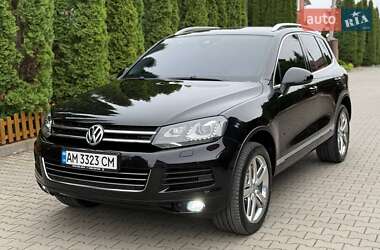 Позашляховик / Кросовер Volkswagen Touareg 2010 в 