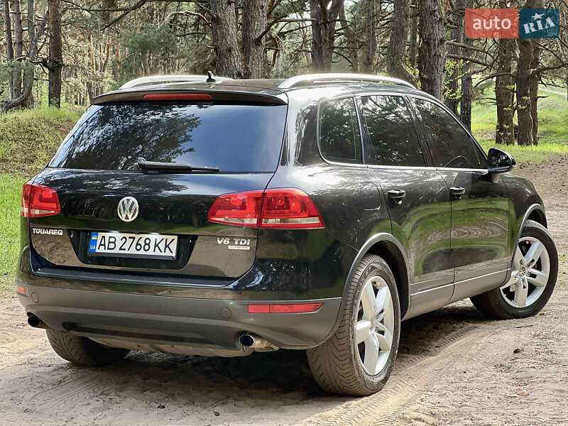 Позашляховик / Кросовер Volkswagen Touareg 2010 в Кременчуці