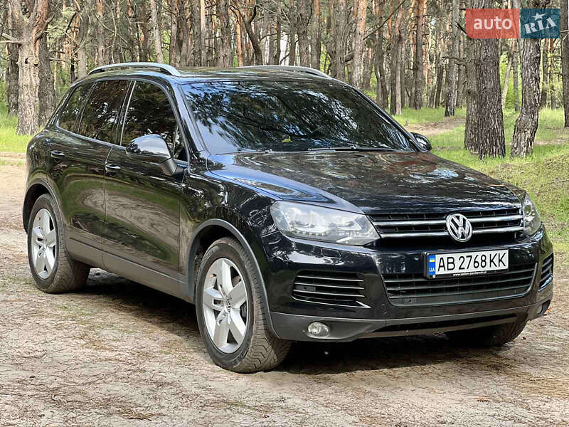 Позашляховик / Кросовер Volkswagen Touareg 2010 в Кременчуці