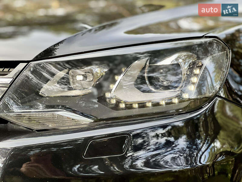 Позашляховик / Кросовер Volkswagen Touareg 2010 в Кременчуці