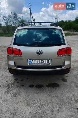 Внедорожник / Кроссовер Volkswagen Touareg 2003 в 