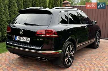 Позашляховик / Кросовер Volkswagen Touareg 2017 в 