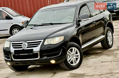 Внедорожник / Кроссовер Volkswagen Touareg 2008 в 