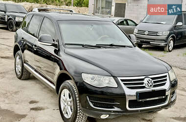 Внедорожник / Кроссовер Volkswagen Touareg 2008 в 