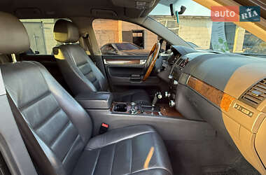 Внедорожник / Кроссовер Volkswagen Touareg 2008 в 