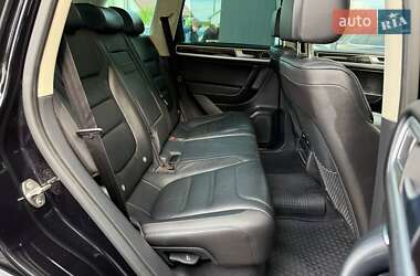 Внедорожник / Кроссовер Volkswagen Touareg 2014 в 