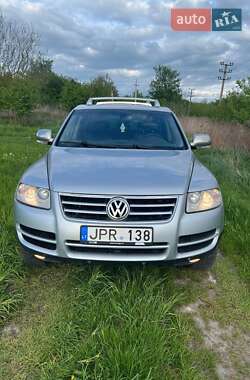 Внедорожник / Кроссовер Volkswagen Touareg 2006 в 