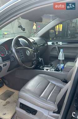 Внедорожник / Кроссовер Volkswagen Touareg 2008 в 
