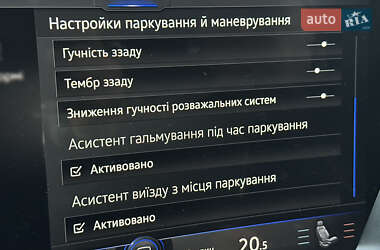 Позашляховик / Кросовер Volkswagen Touareg 2021 в 