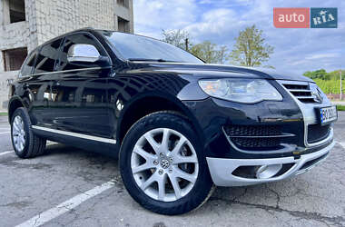 Внедорожник / Кроссовер Volkswagen Touareg 2008 в 