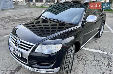 Внедорожник / Кроссовер Volkswagen Touareg 2008 в 