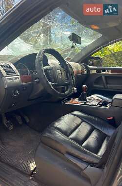 Позашляховик / Кросовер Volkswagen Touareg 2004 в Краматорську