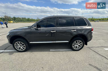 Позашляховик / Кросовер Volkswagen Touareg 2007 в 