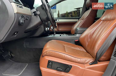Внедорожник / Кроссовер Volkswagen Touareg 2008 в 