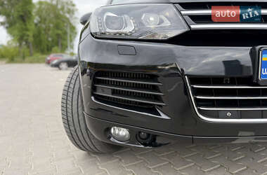 Внедорожник / Кроссовер Volkswagen Touareg 2011 в 