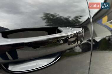 Внедорожник / Кроссовер Volkswagen Touareg 2015 в 