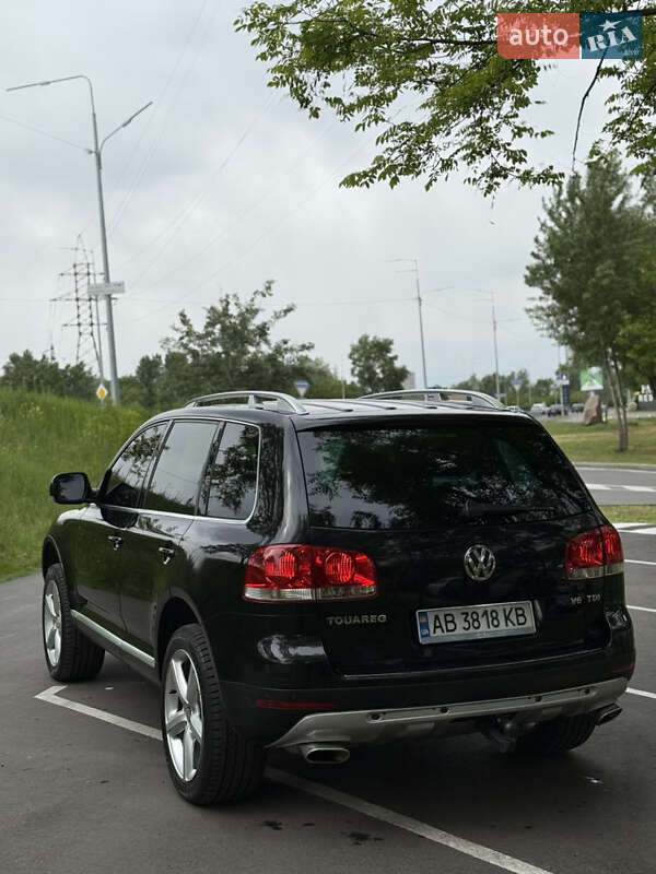 Внедорожник / Кроссовер Volkswagen Touareg 2006 в Киеве