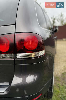 Внедорожник / Кроссовер Volkswagen Touareg 2008 в 