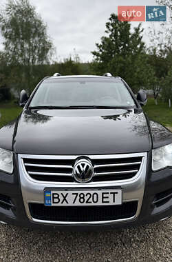Внедорожник / Кроссовер Volkswagen Touareg 2008 в 