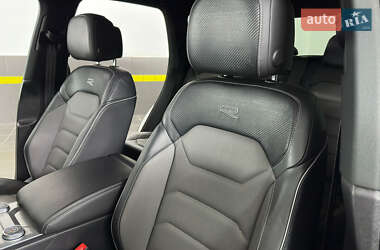Внедорожник / Кроссовер Volkswagen Touareg 2022 в 